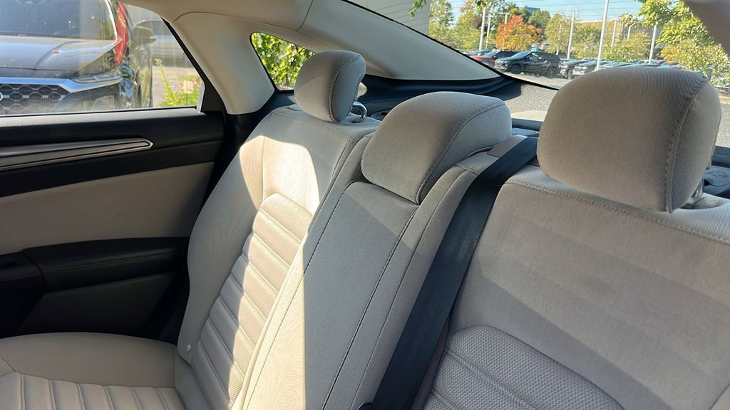 Used 2017 Ford Fusion S image 26