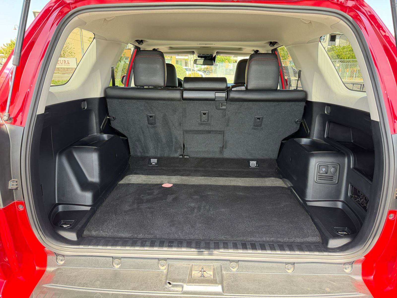 Used 2024 Toyota 4Runner TRD Off-Road Premium w/ Off Road Premium Plus Package image 24