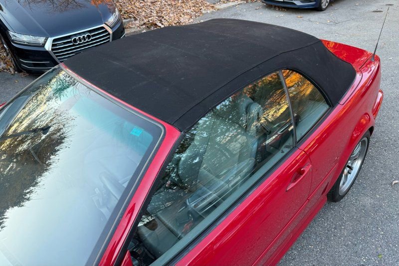 Used 2004 BMW M3 Convertible image 9