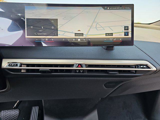 New 2026 BMW iX xDrive60 w/ Premium Package image 22