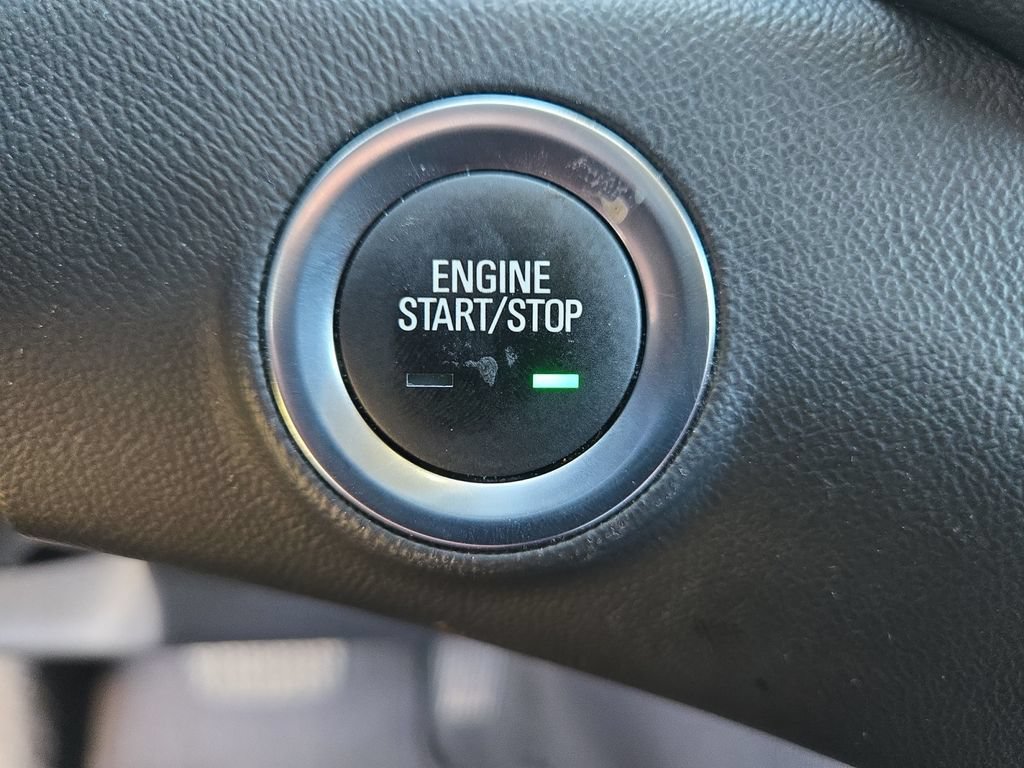 Used 2024 GMC Terrain SLE FWD image 24