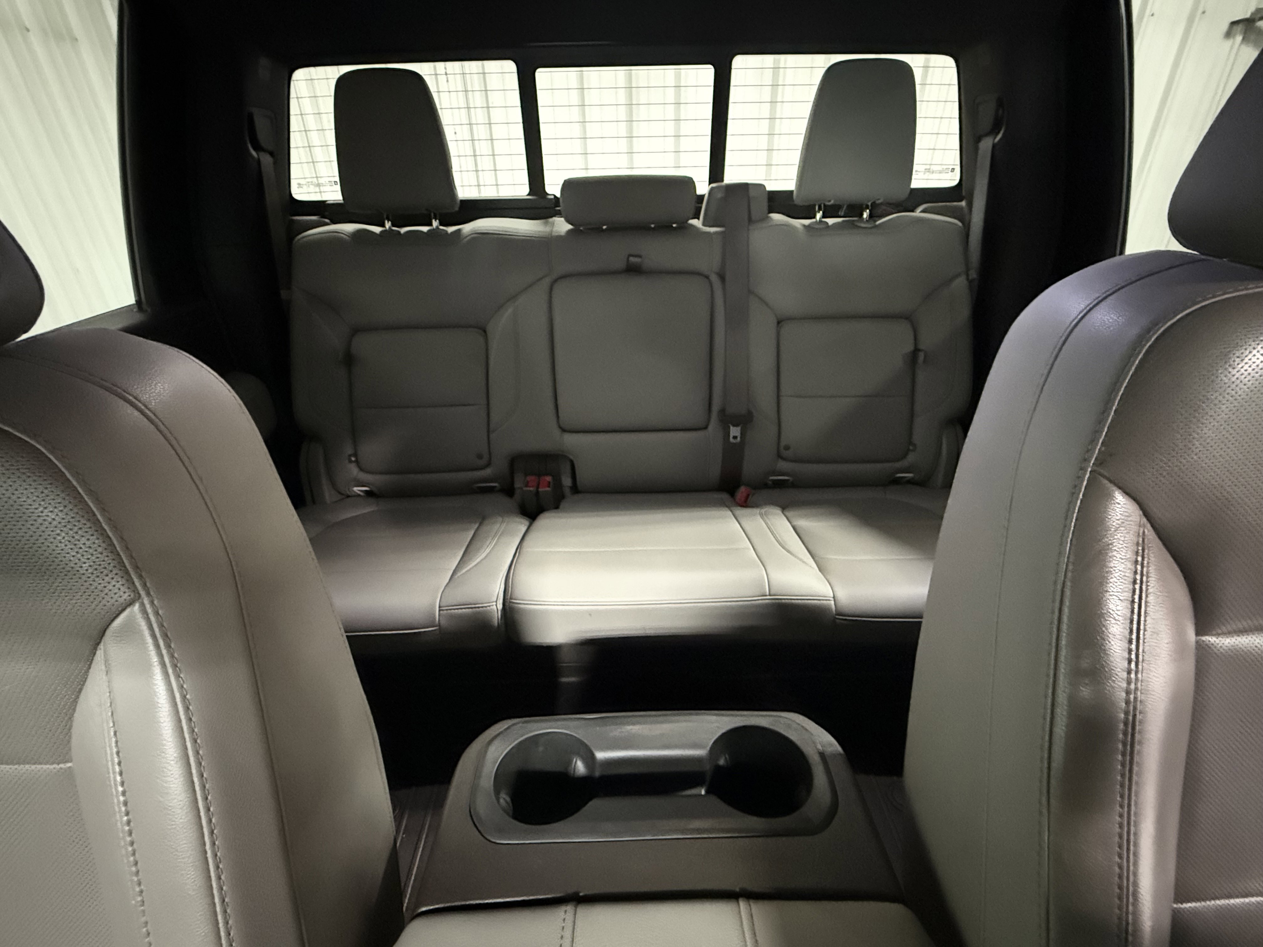 Used 2020 GMC Sierra 2500 SLT w/ SLT Premium Plus Package AWD/4WD image 22