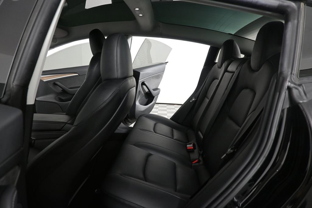 Used 2023 Tesla Model 3 Standard Range RWD image 15
