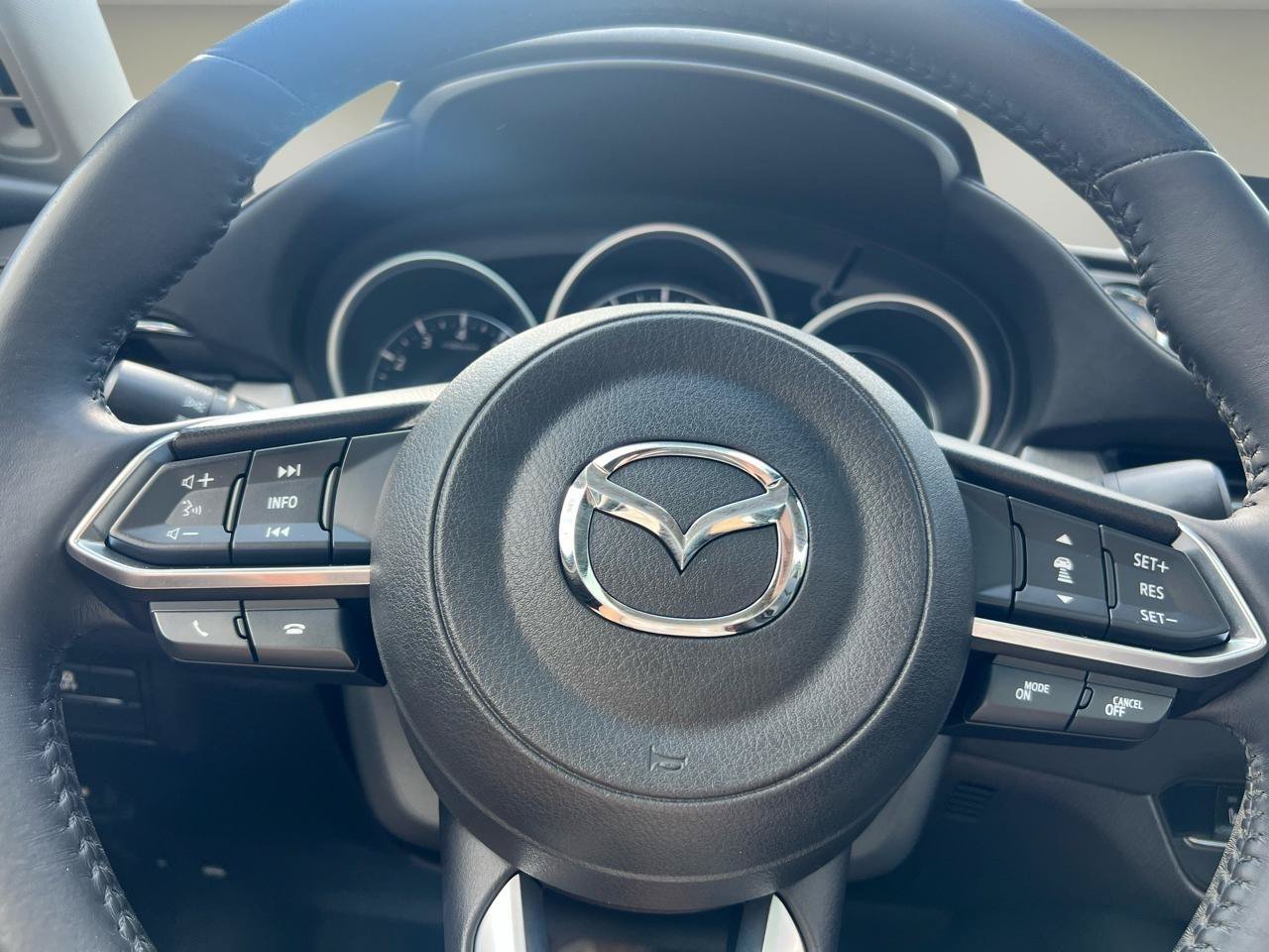 Used 2020 MAZDA MAZDA6 Touring FWD image 13