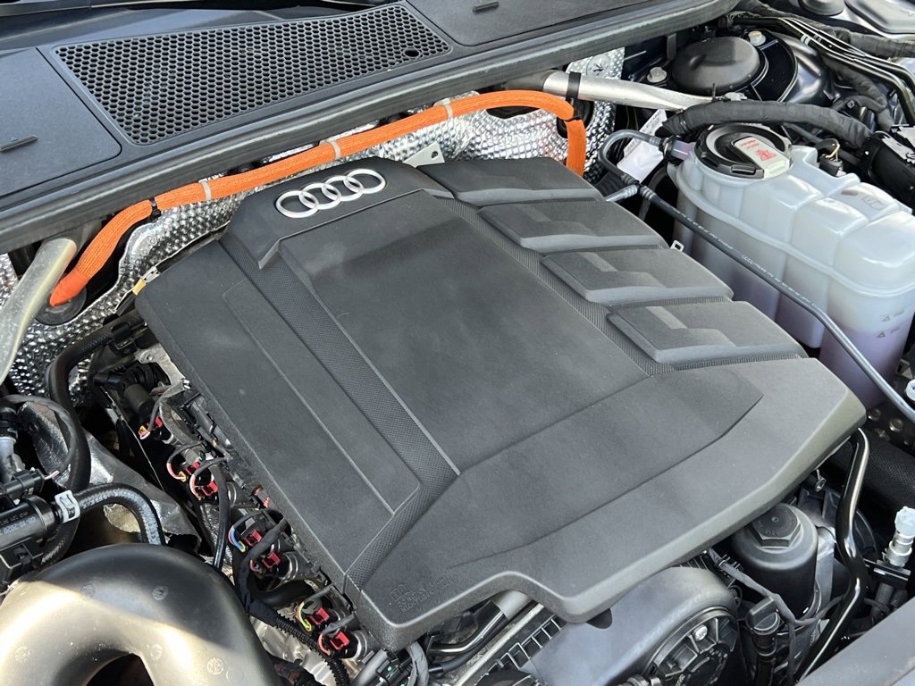 Used 2021 Audi A7 e Premium Plus w/ Black Optic Package image 36