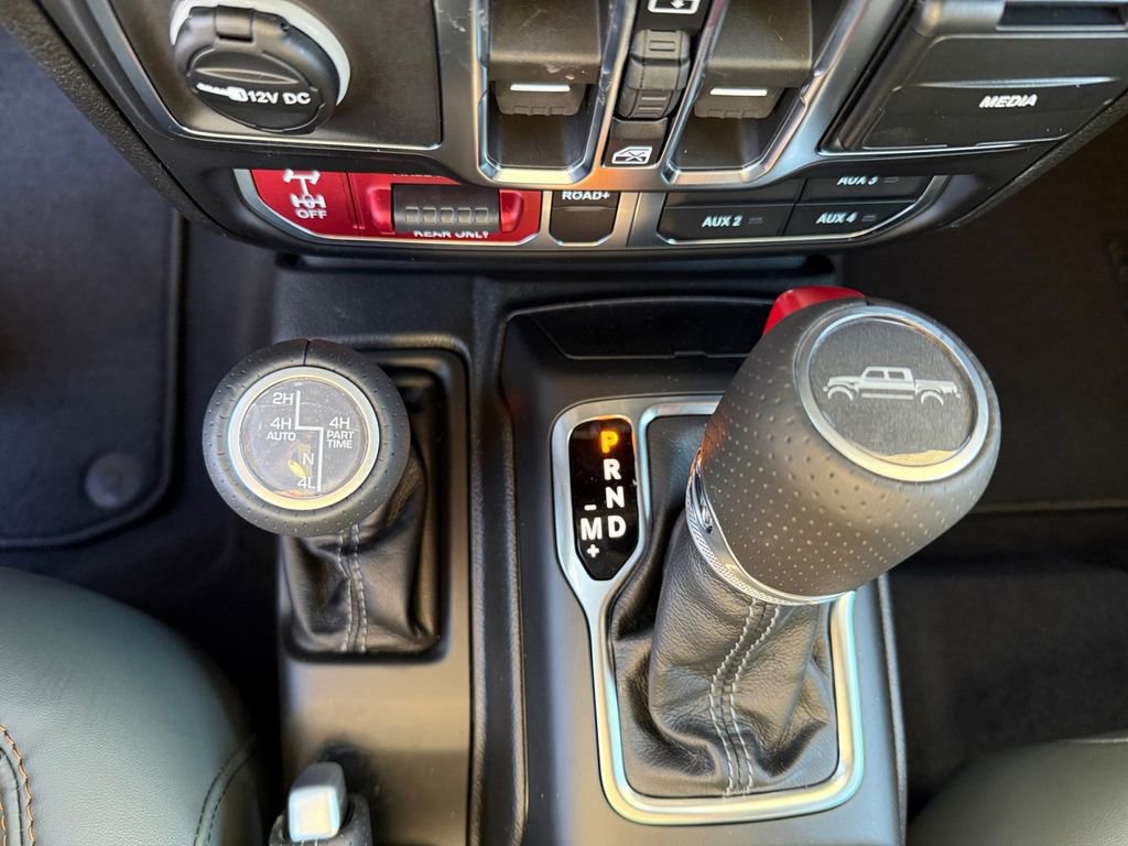 New 2026 Jeep Gladiator Mojave image 23