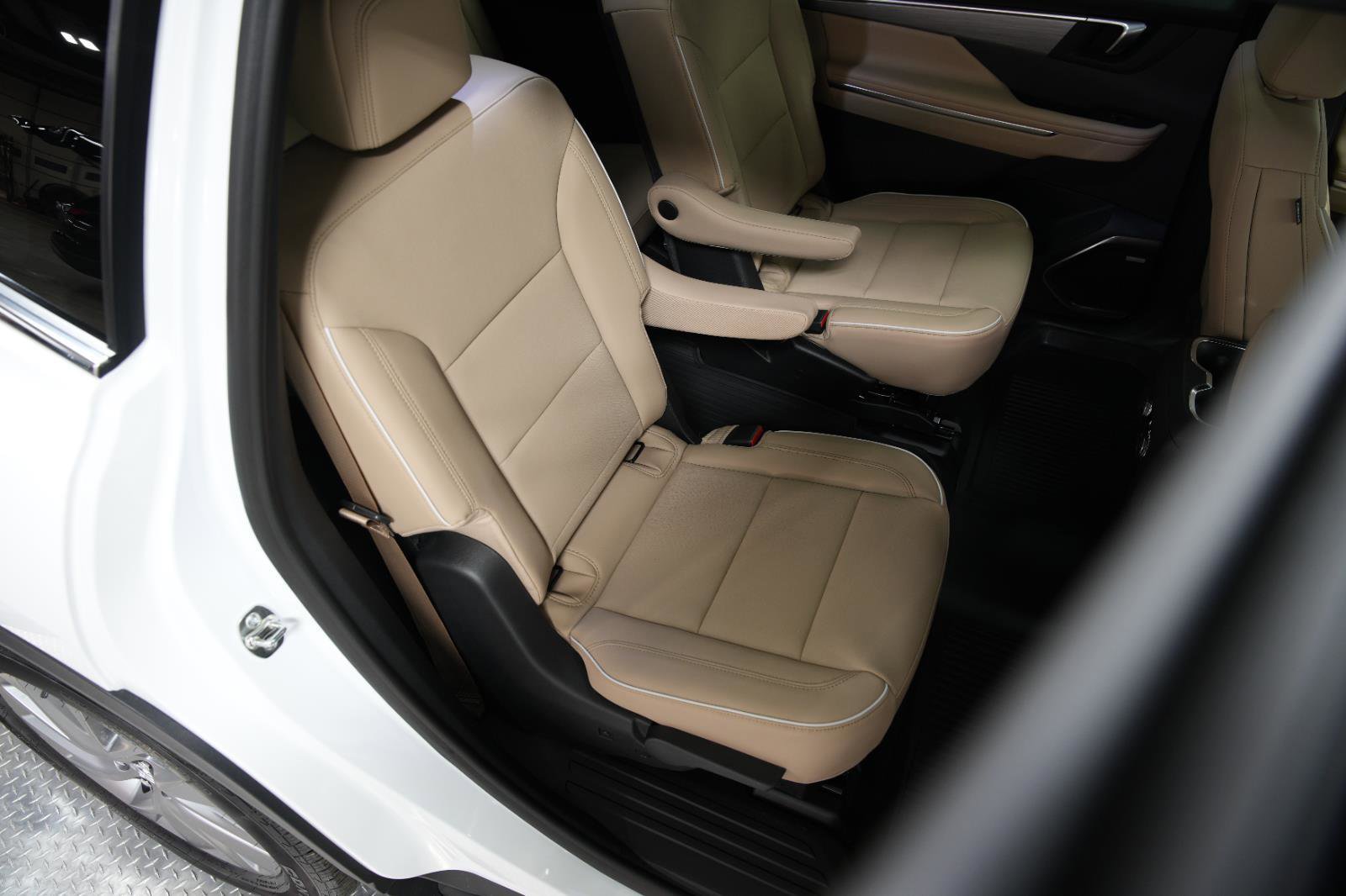 New 2026 Buick Enclave Preferred w/ Power Package image 18