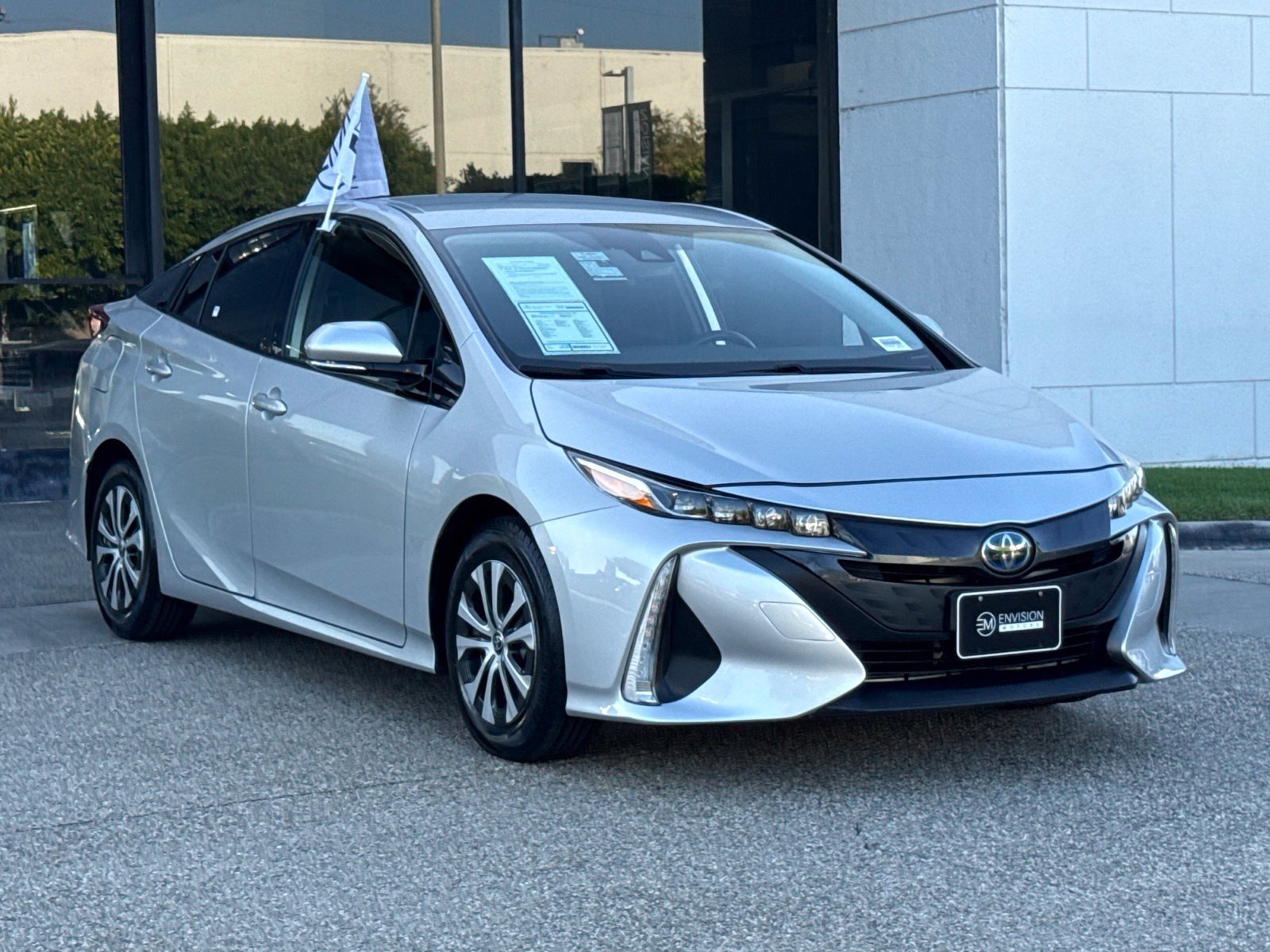 Used 2020 Toyota Prius Prime XLE FWD image 7