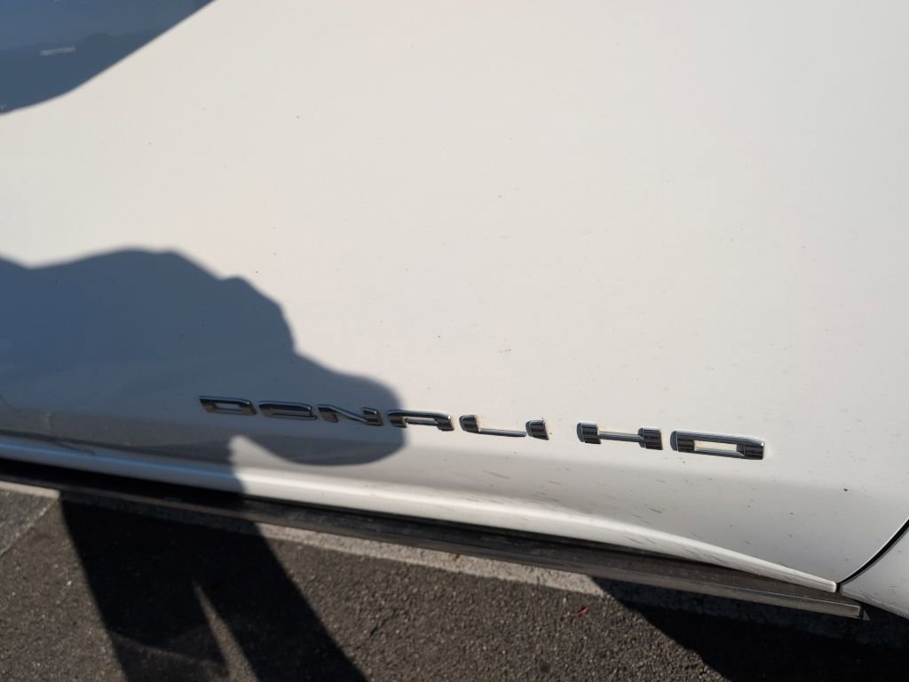 Used 2024 GMC Sierra 3500 Denali Ultimate AWD/4WD image 14