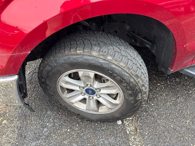 Used 2019 Ford F150 XLT w/ Trailer Tow Package image 6