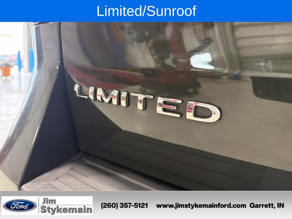 Used 2023 Ford Expedition Limited AWD/4WD image 7