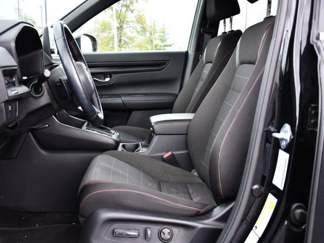 Used 2025 Honda CR-V Sport image 11