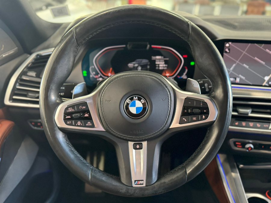 Used 2019 BMW X5 xDrive50i w/ M Sport Package image 26