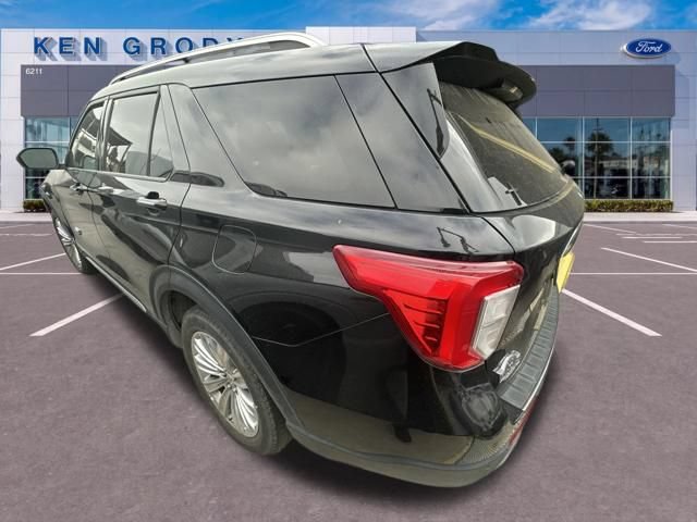 Certified 2023 Ford Explorer King Ranch w/ Technology Package AWD/4WD image 5