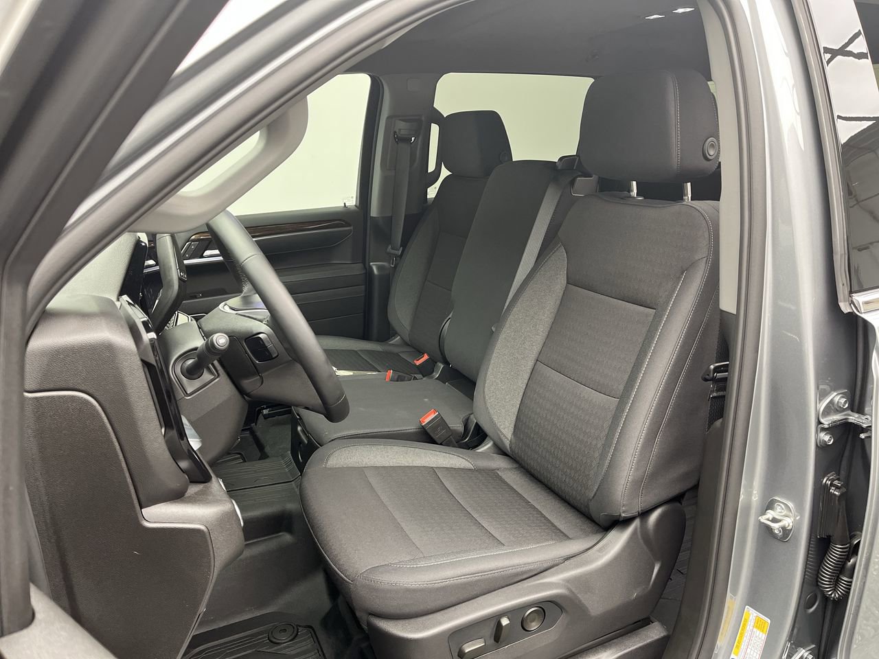 New 2026 GMC Sierra 1500 SLE AWD/4WD image 10