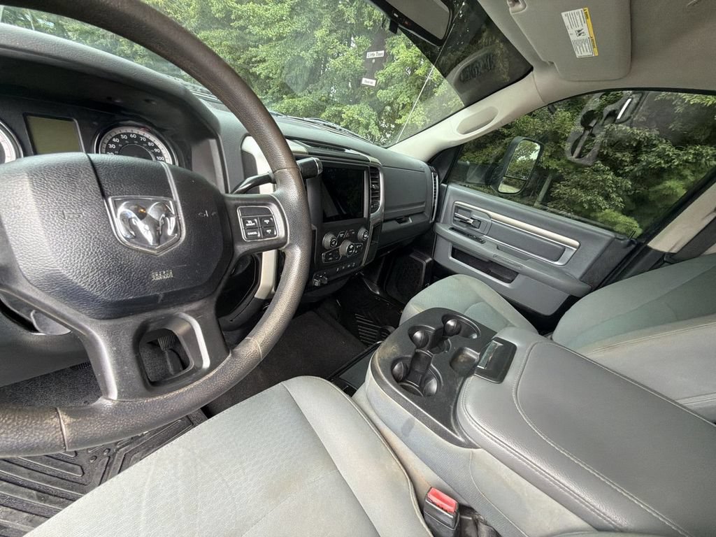 Used 2018 RAM 2500 SLT AWD/4WD image 19