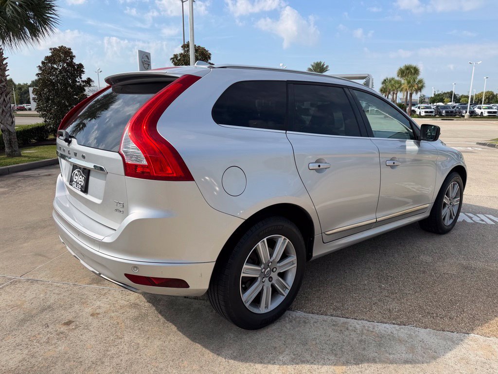 Used 2017 Volvo XC60 T5 Inscription w/ Preferred Option Package AWD/4WD image 5