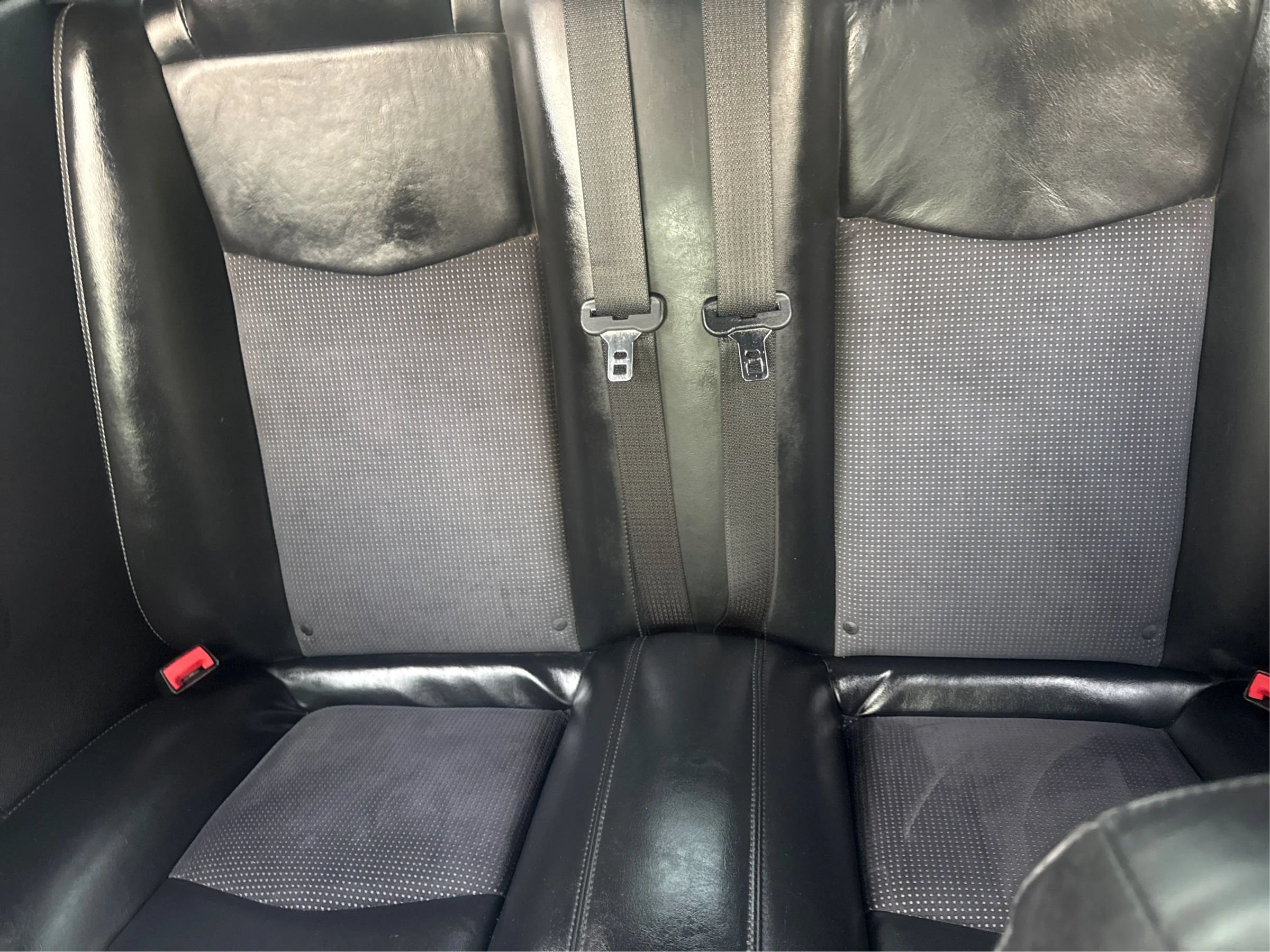 Used 2014 Chrysler 200 S FWD image 16