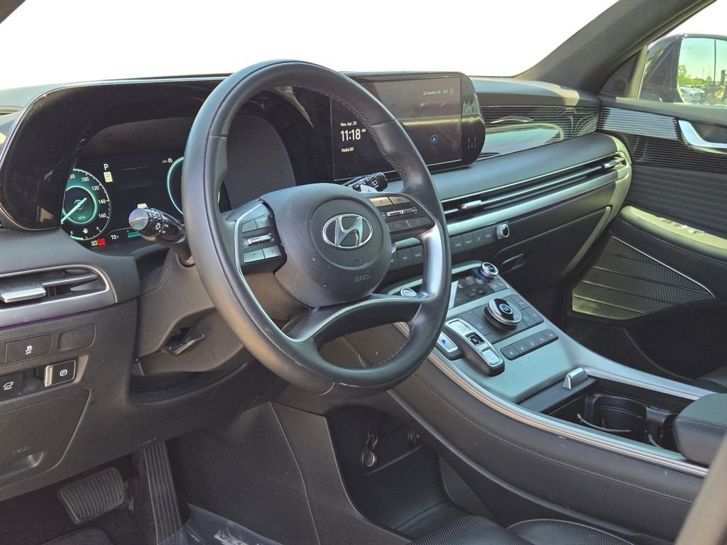 Used 2024 Hyundai Palisade Calligraphy FWD image 16