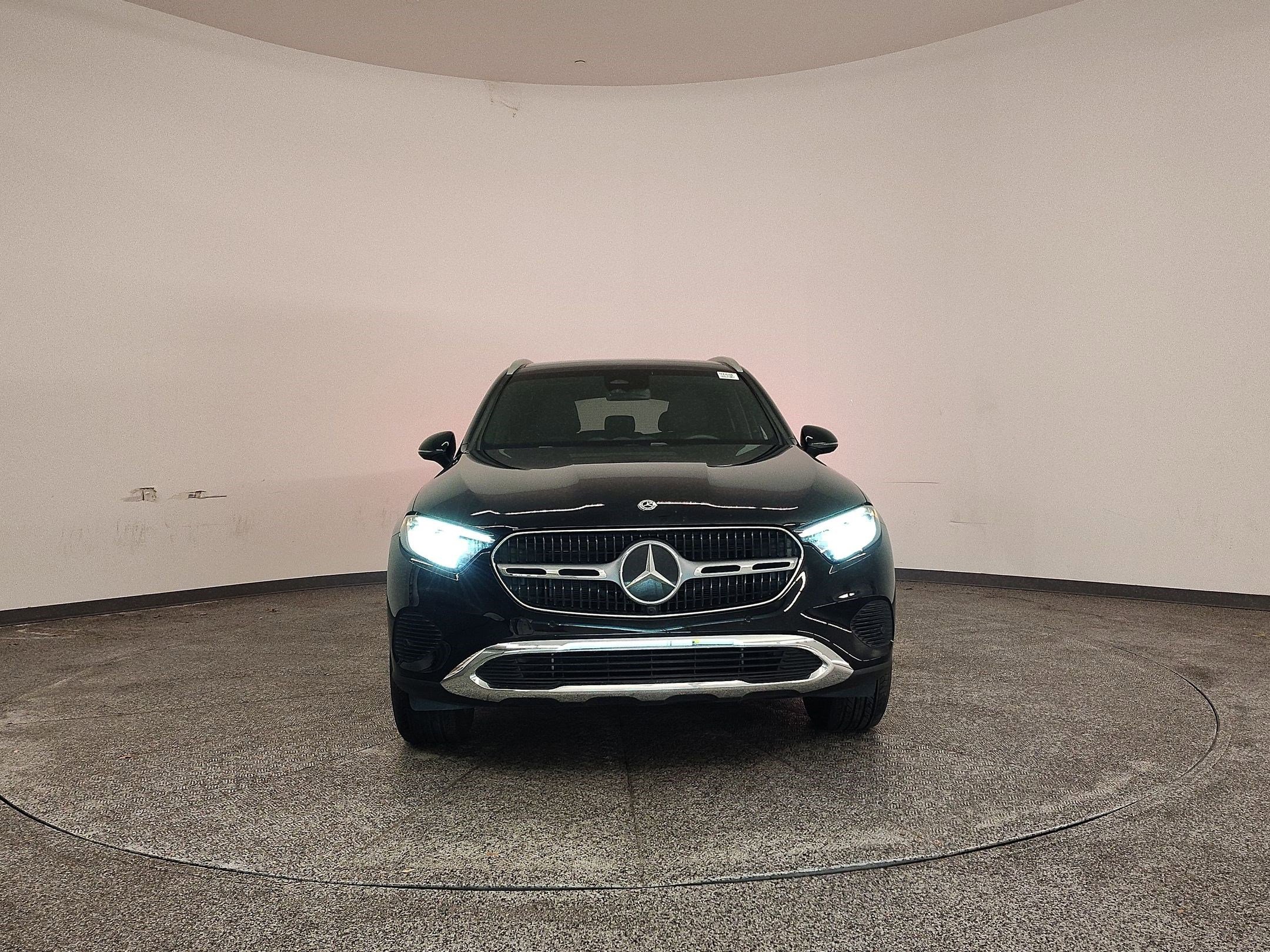 Certified 2026 Mercedes-Benz GLC 300 image 6