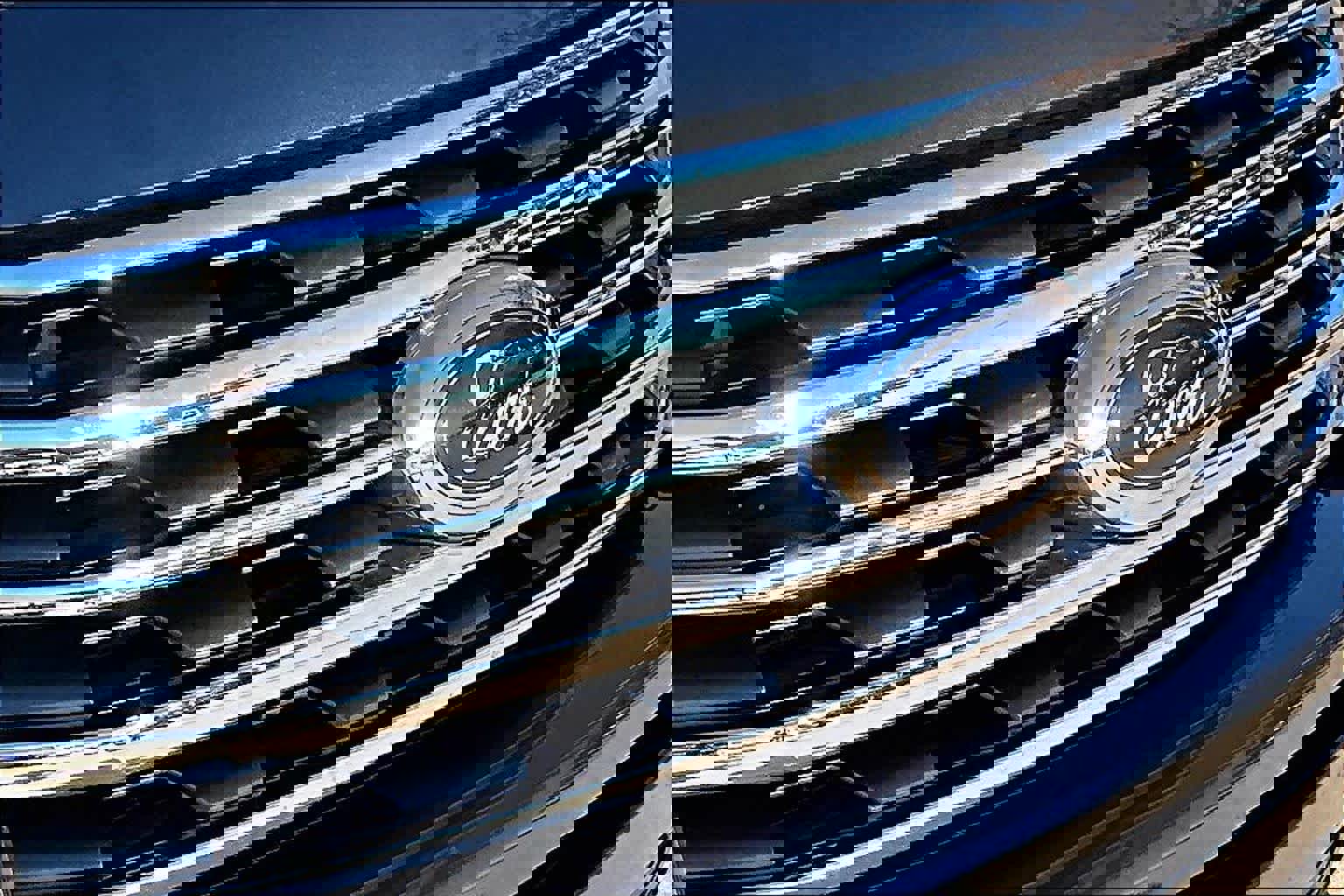 Used 2021 Ford Expedition XLT image 24