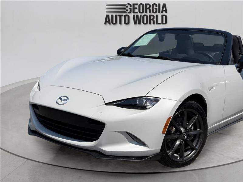 Used 2016 MAZDA MX-5 Miata Club RWD image 7