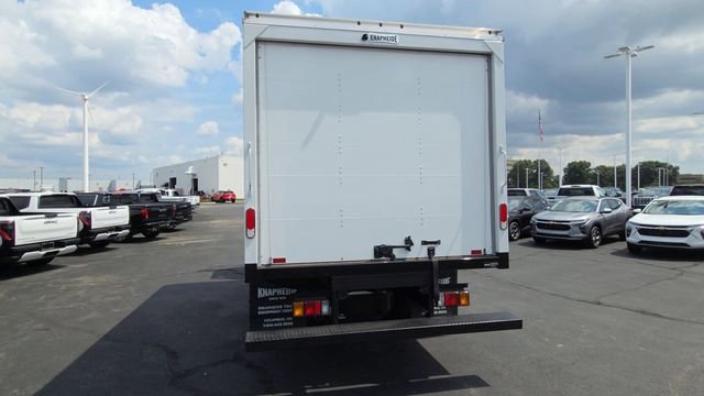 New 2025 Chevrolet Low Cab Forward image 7