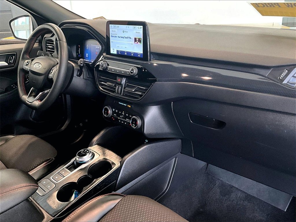 Used 2023 Ford Escape ST-Line image 14