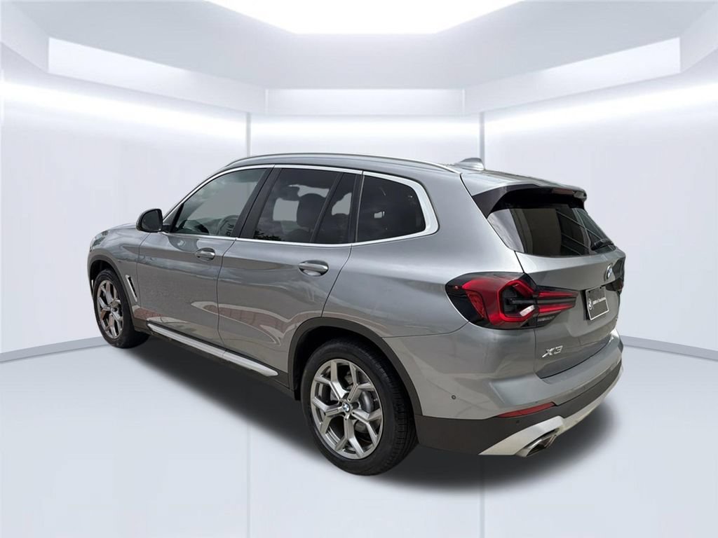 Used 2023 BMW X3 sDrive30i w/ Convenience Package RWD image 5