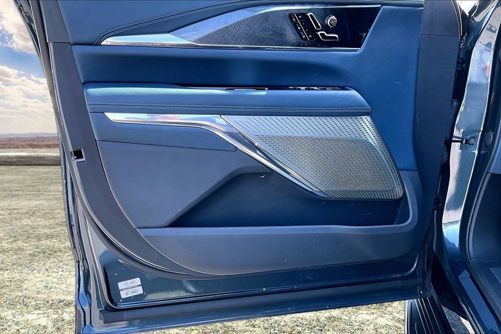 Certified 2025 Cadillac Escalade IQ Luxury 2 image 20