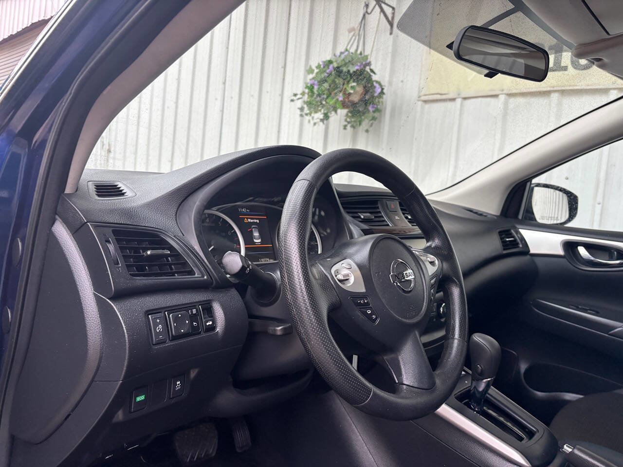 Used 2019 Nissan Sentra S image 11