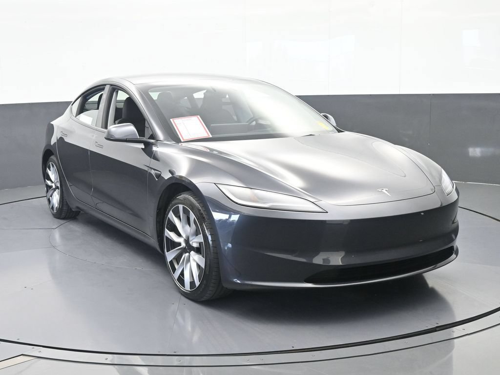 Used 2025 Tesla Model 3 Long Range RWD image 9