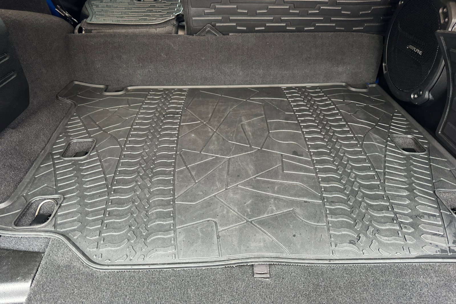 Used 2022 Jeep Wrangler Unlimited Sahara image 16