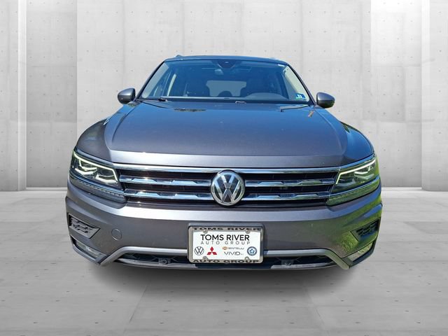 Used 2018 Volkswagen Tiguan SEL Premium AWD/4WD image 2