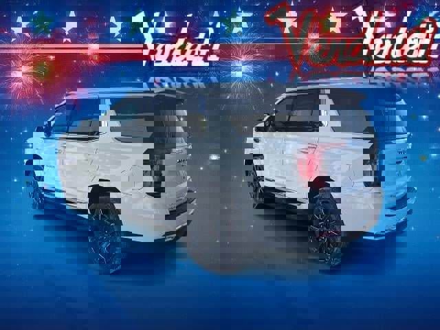 New 2026 GMC Yukon Elevation w/ Elevation Premium Package image 7