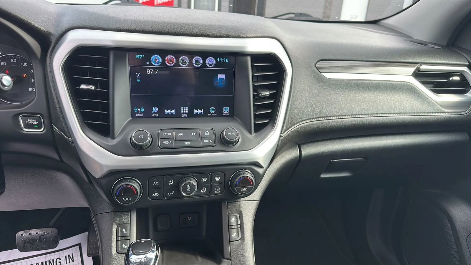 Used 2019 GMC Acadia SLT image 10
