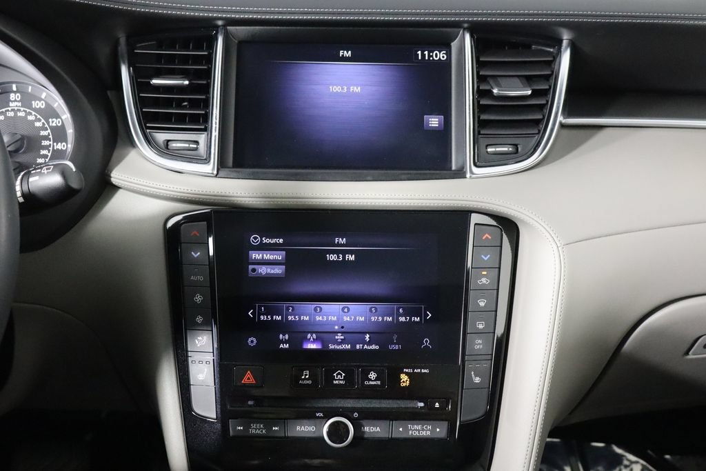 Used 2023 INFINITI QX50 Luxe FWD image 29