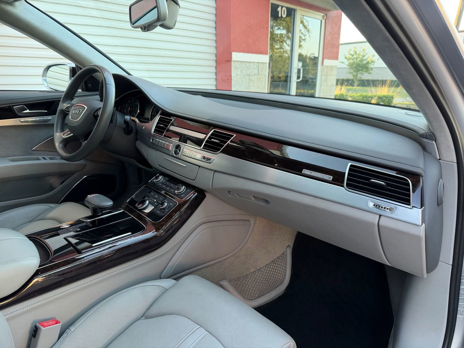 Used 2012 Audi A8 L W12 AWD/4WD image 30