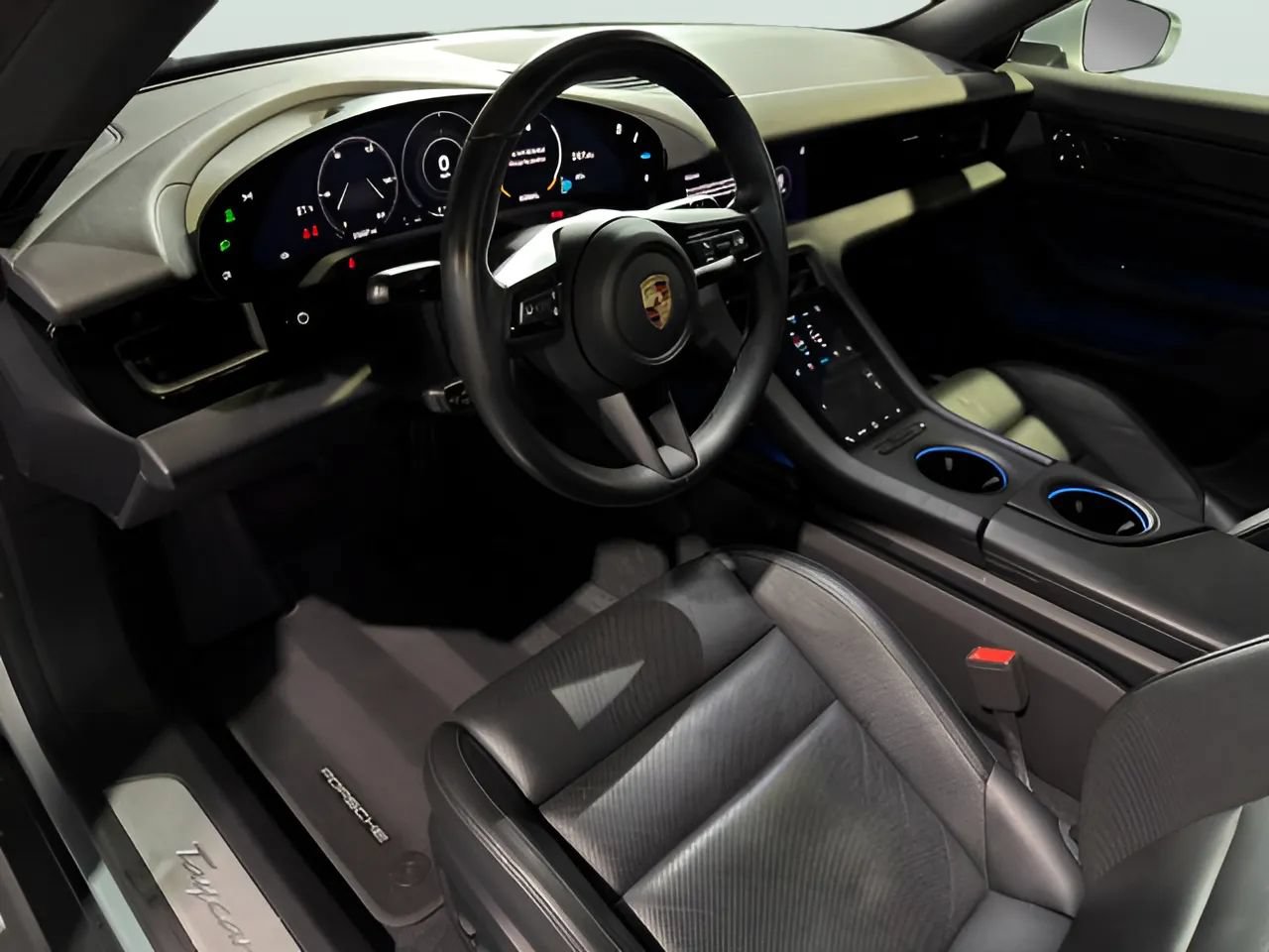 Used 2020 Porsche Taycan 4S w/ Premium Package AWD/4WD image 10