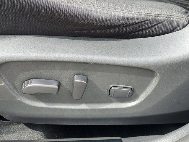 Used 2017 Nissan Rogue S FWD image 14