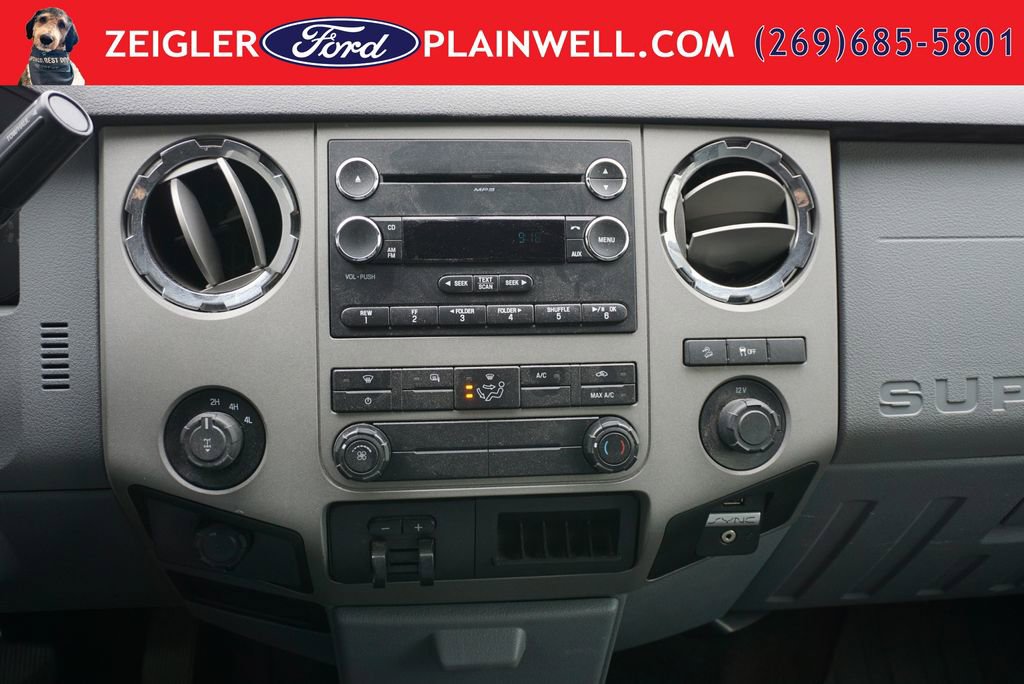 Used 2015 Ford F250 XLT w/ FX4 Off-Road Package AWD/4WD image 18