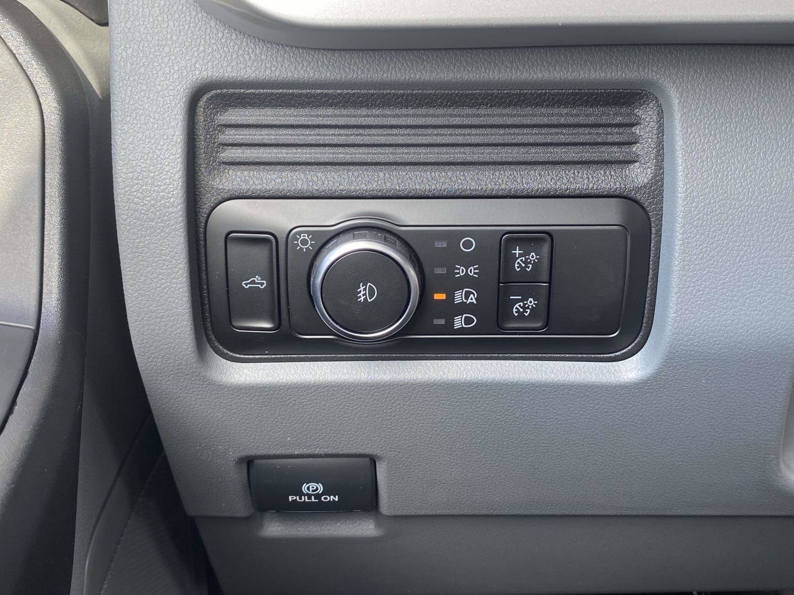 New 2026 Ford F550 4x4 Regular Cab Super Duty image 15