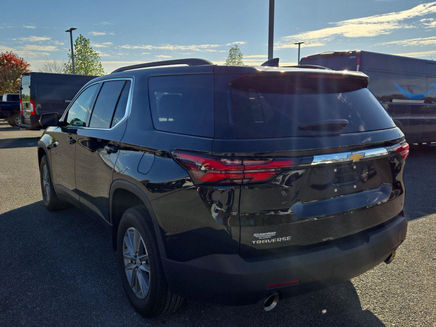 Used 2023 Chevrolet Traverse LT FWD image 5