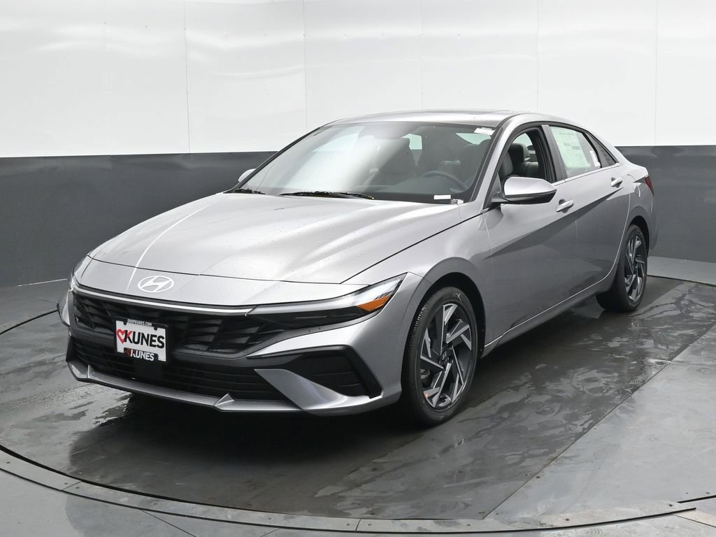 New 2026 Hyundai Elantra Limited w/ Cargo Package image 5