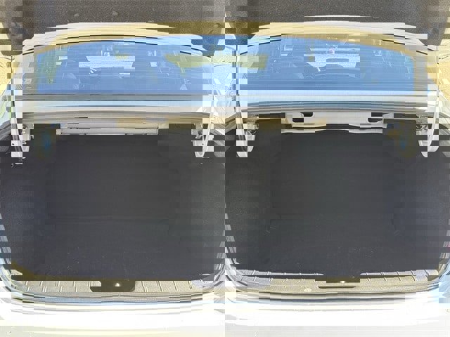 Used 2024 Hyundai Elantra SEL image 29