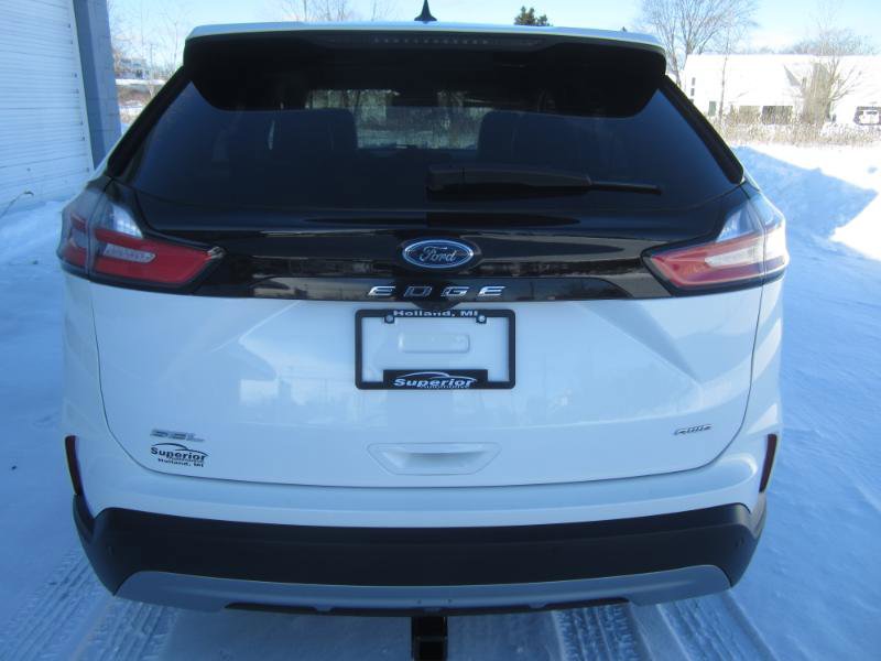 Used 2023 Ford Edge SEL w/ Convenience Package image 7