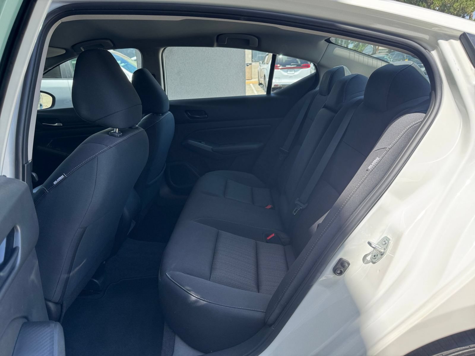 Used 2025 Nissan Altima 2.5 SV FWD image 26