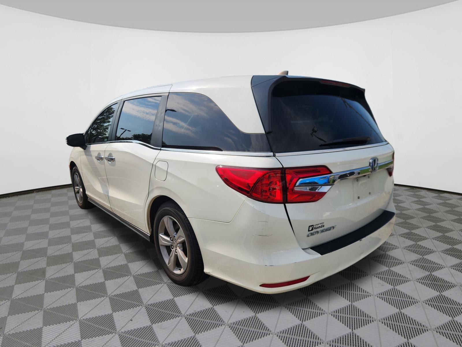 Used 2019 Honda Odyssey EX-L image 3