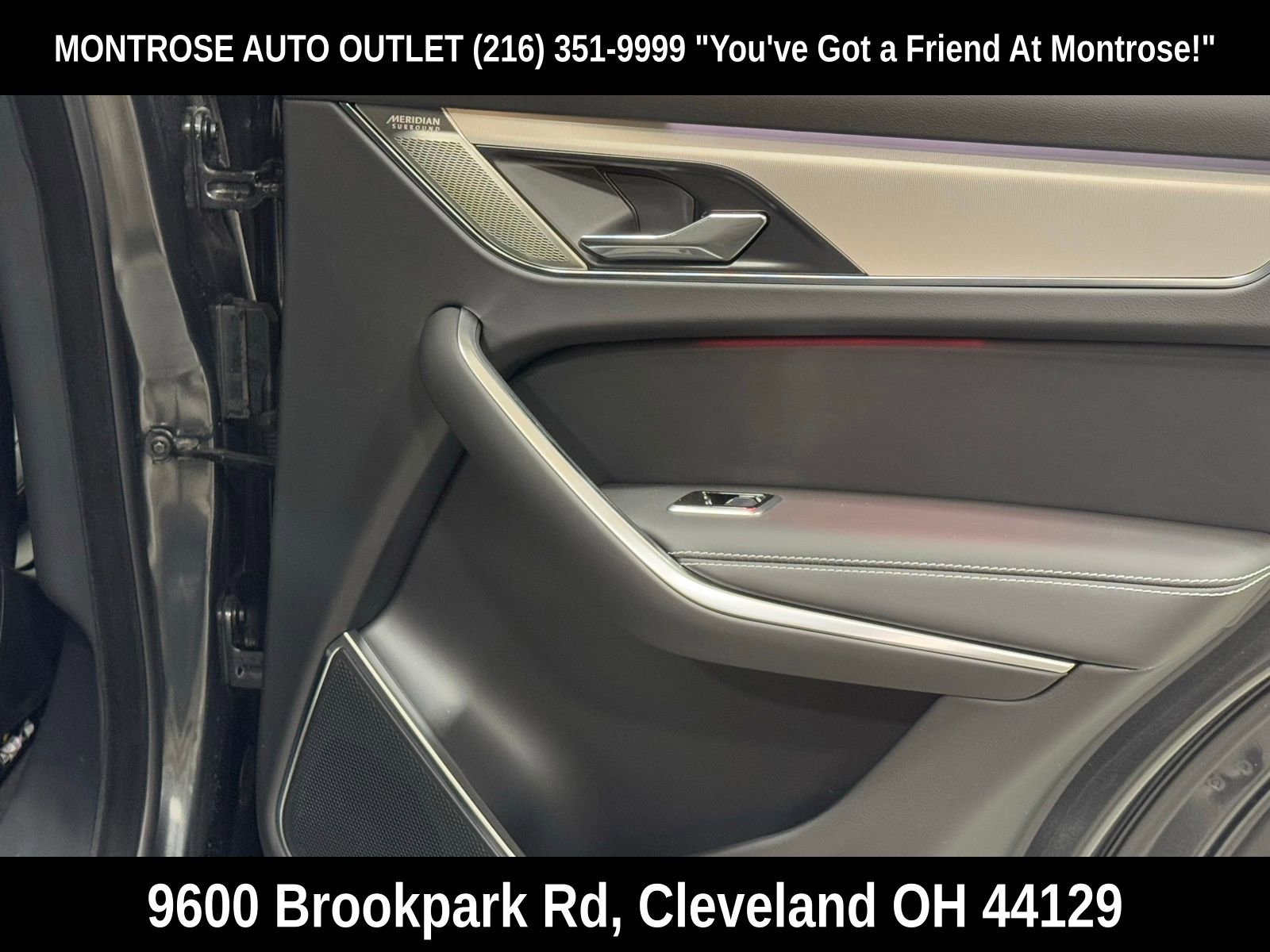 Used 2024 Jaguar F-PACE R-Dynamic S image 45