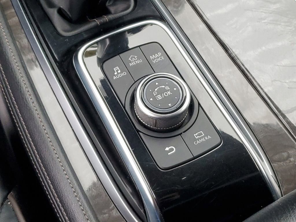 Used 2023 Nissan Armada Platinum w/ Cargo Package image 23